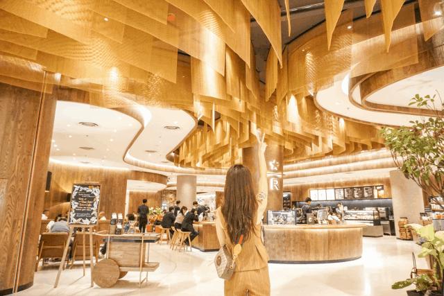 centralworld鍊煎緱涔扮殑涓滆タ,涓栫晫鍟嗗簵璐墿鎸囧崡