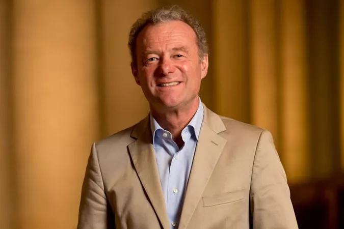 世界顶级葡萄酿酒大师,中国第一位葡萄酒品酒师大师