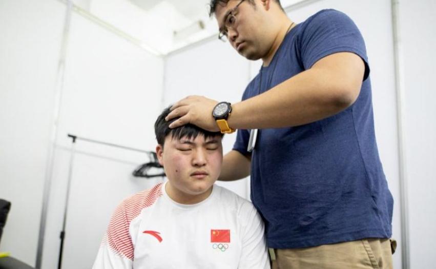 网瘾少年身价3亿,23岁网瘾小伙