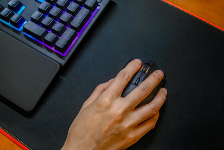 赛睿rival3wiel无线鼠标怎么样,全面提升赛睿rival3游戏鼠标