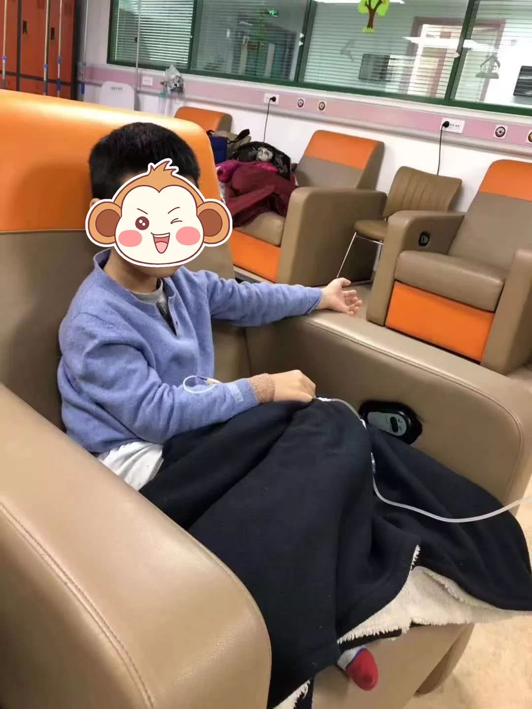 24年儿童高烧39度持续不退特效药,7岁男孩发高烧反反复复二天了