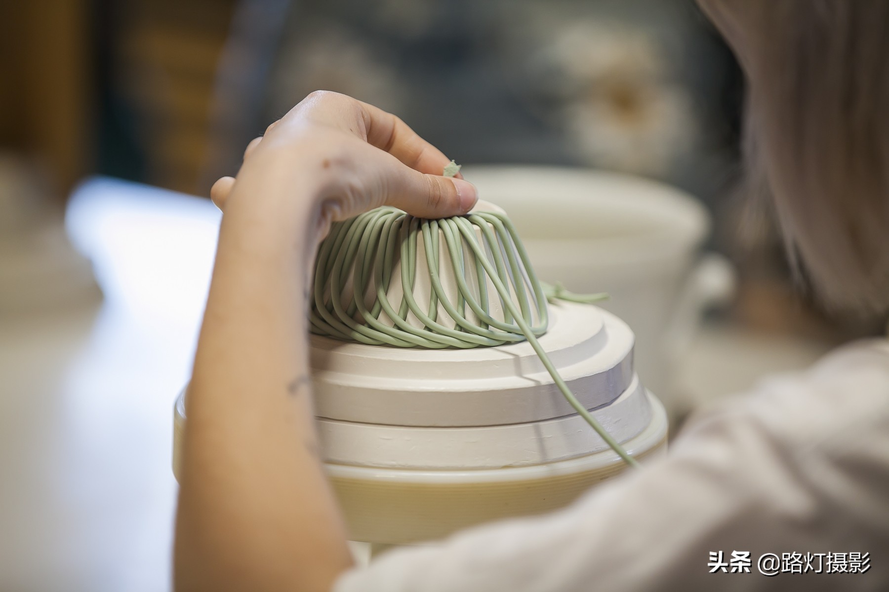 和赫伦齐名的匈牙利瓷器,匈牙利赫伦女王纪念瓷器精品欣赏