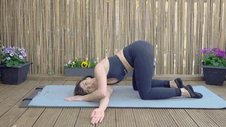 怎么瘦胳膊上的肉又美背,瘦后背和肩膀的肉的动作