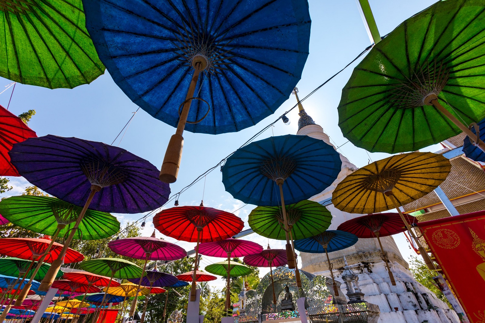 泰国旅游下雨能去玩吗,去云南旅游下雨天可以去吗