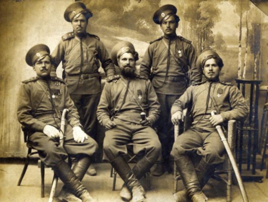 乌克兰：告别红星30年，谁是负心汉？四战之地的原罪与悲歌