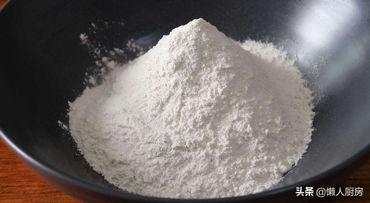 大墨鱼整个红烧,墨鱼水饺墨鱼和肉的比例