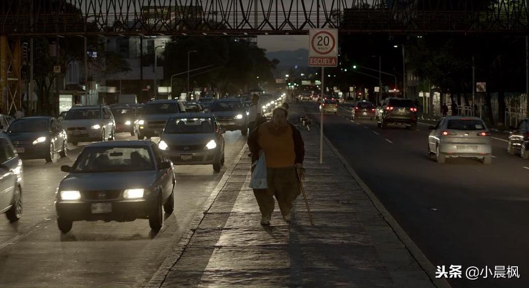 《行走距离》:400斤的胖子突破极限后,发现世界原来这么美好