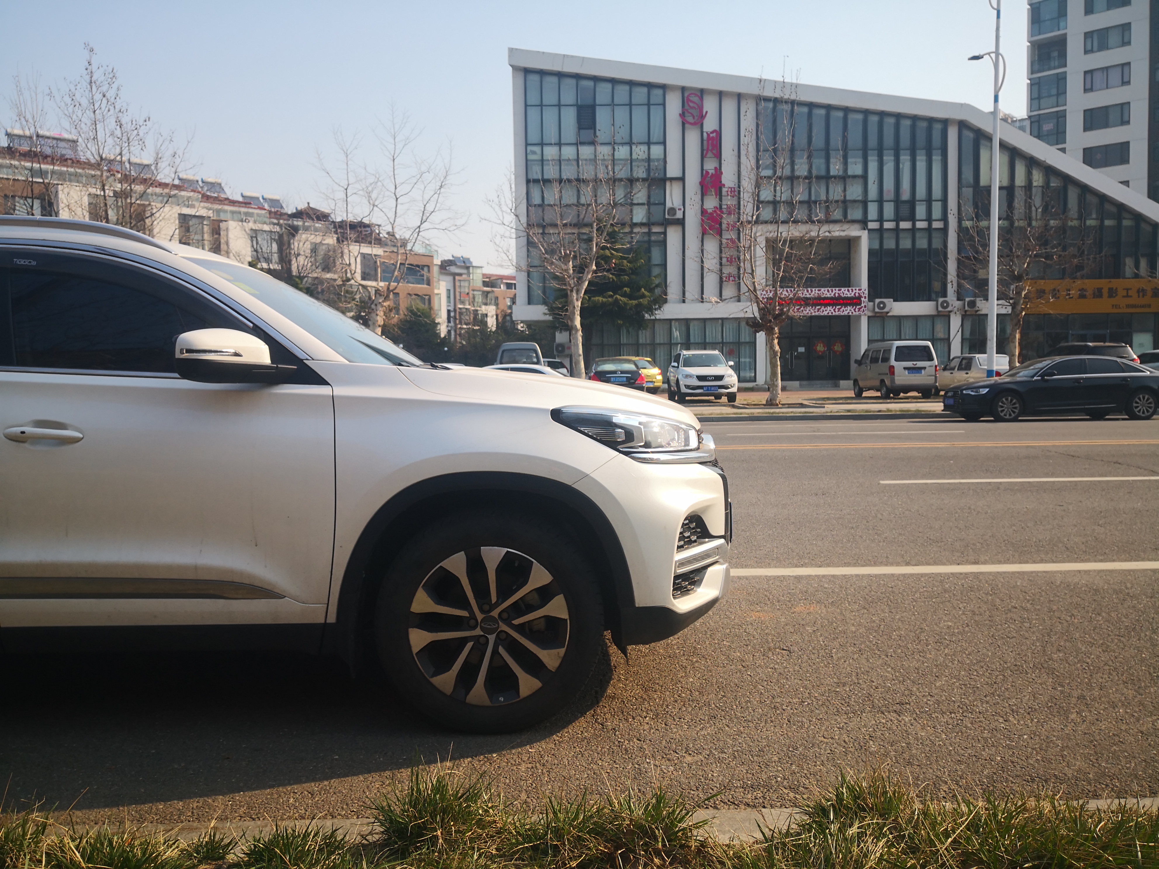 瑞虎8鲲鹏版1.6t和瑞虎8plus1.6t,奇瑞瑞虎8plus1.6t2022款区别