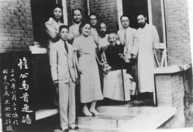 一富商买上海豪宅掩护地下*党**，日军强行搜查，妻子穿和服喝退敌人