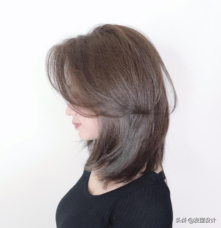 发型女2020流行发型中长发,中长发披发发型理发店