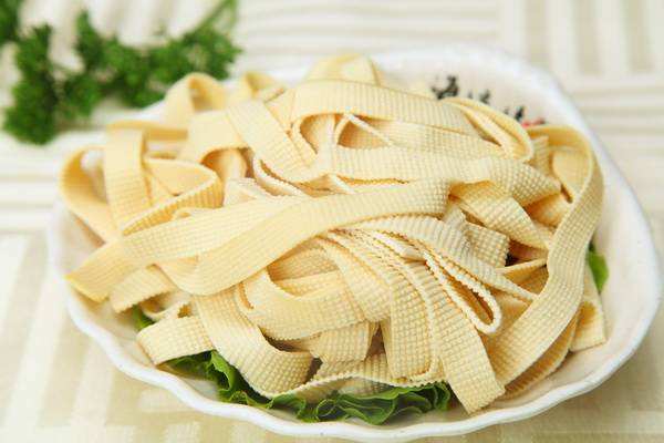 天气冷在家制作小火锅,如何在家里自制小火锅