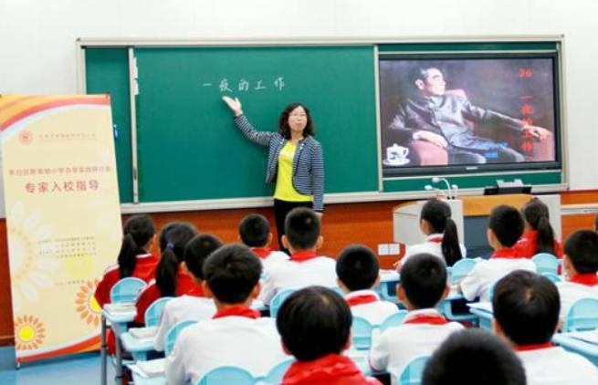 初中语文老师每日学习,语文老师熬夜整理小升初