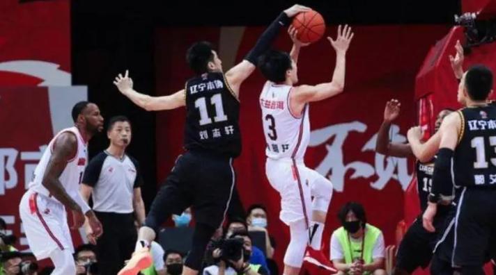 王仕鹏朱芳雨周琦郭艾伦,杜锋评价周琦王仕鹏