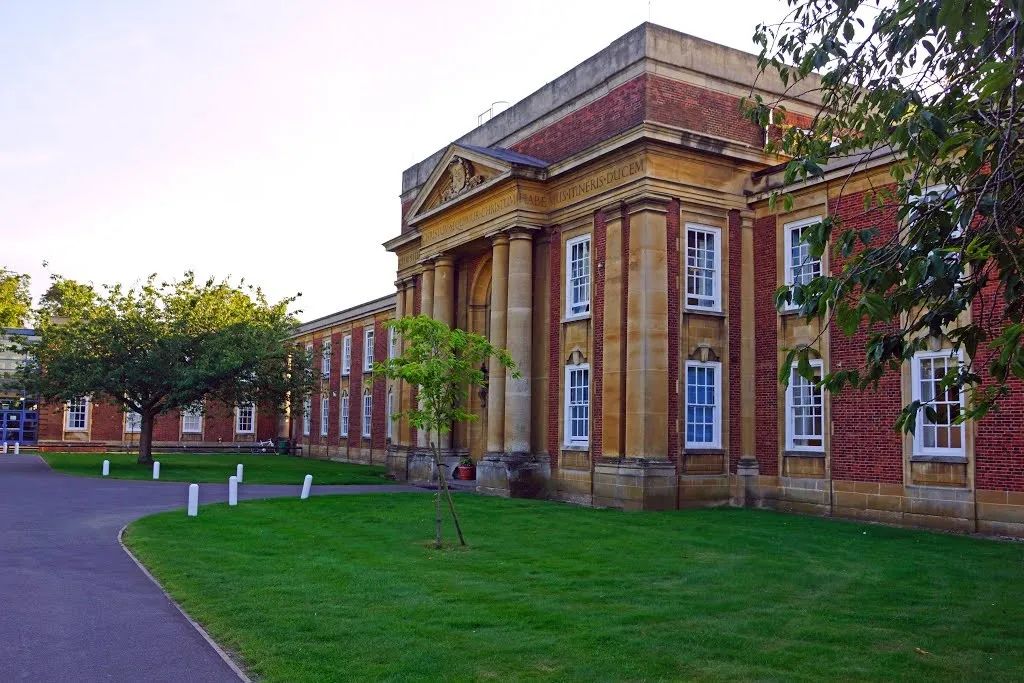 英国皇家伦敦学校,伦敦大学皇家玛丽学院