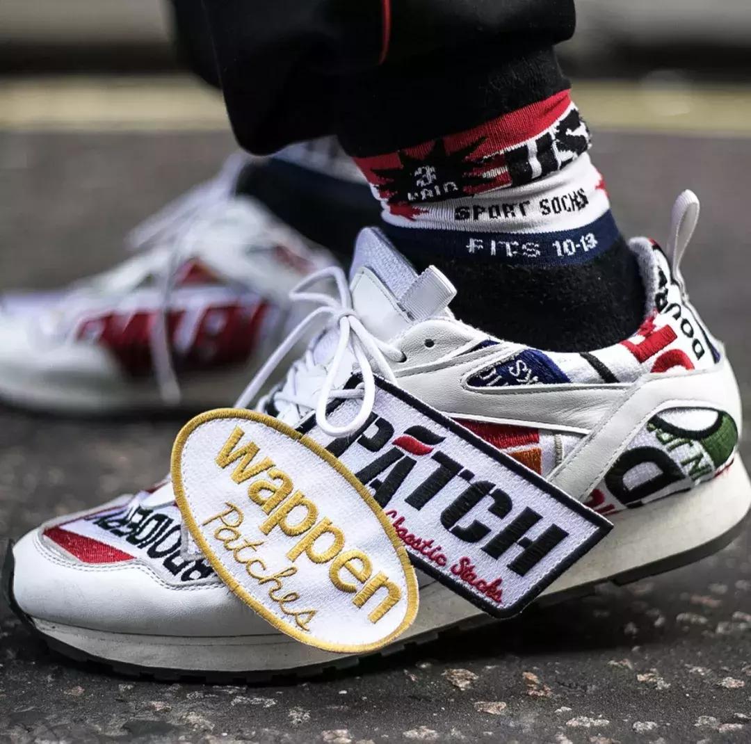 为什么有男性喜欢穿袜子的女生,为什么女生都喜欢男生穿袜子