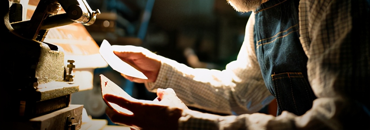 “一生悬命”的匠造物语，日本制山业电脑包值得爱