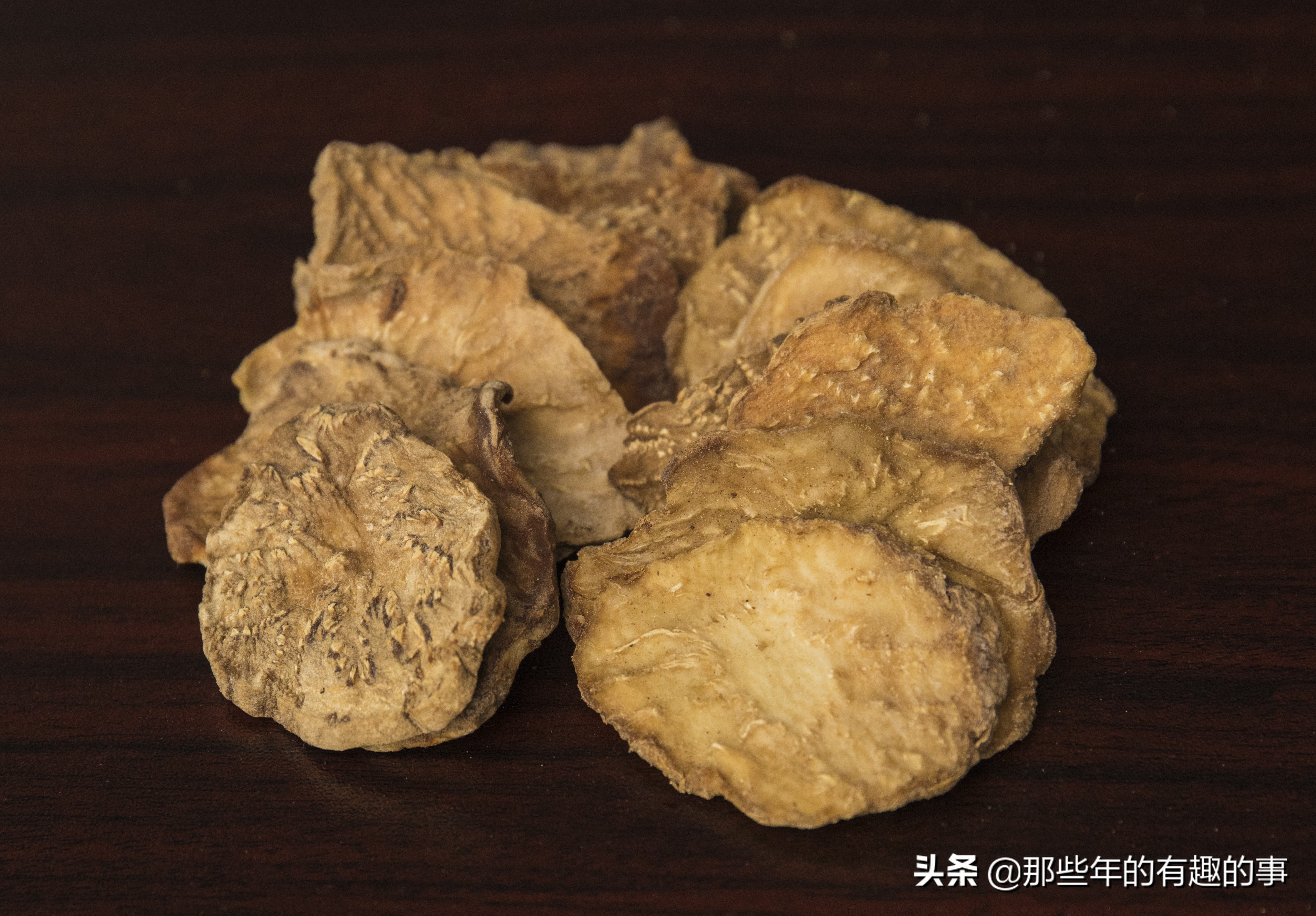 肉苁蓉怎么区分，爆些内幕吧，个人或采购看一下，男女都可食用的