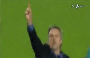 穆里尼奥防守反击十大经典,穆里尼奥疯狂集锦