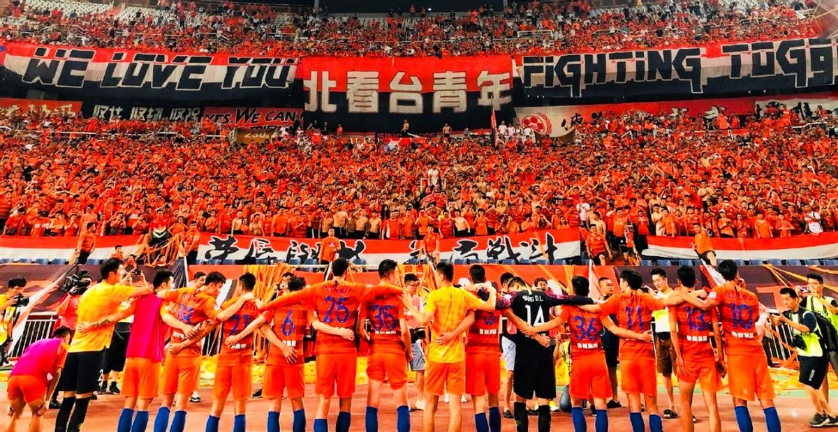 男足2:1,男足2比0