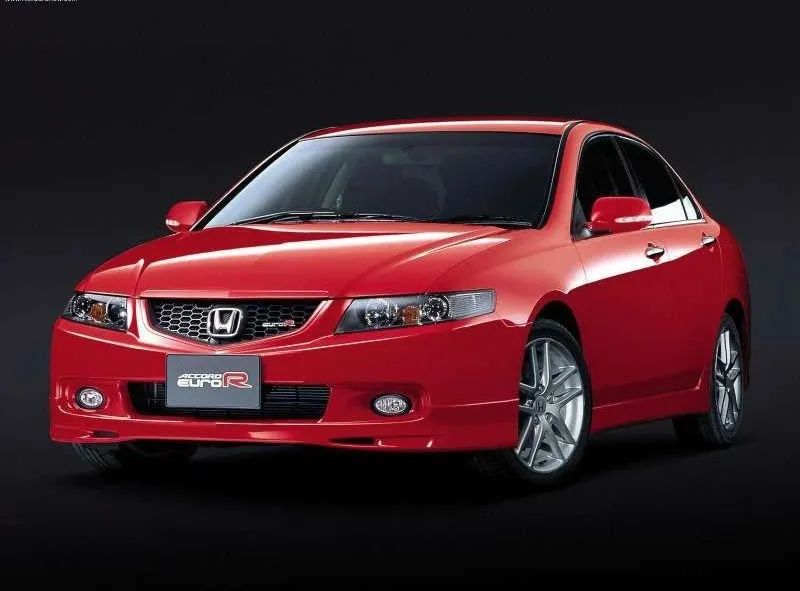 十代半代雅阁推荐哪款,十代雅阁哪一款比较好