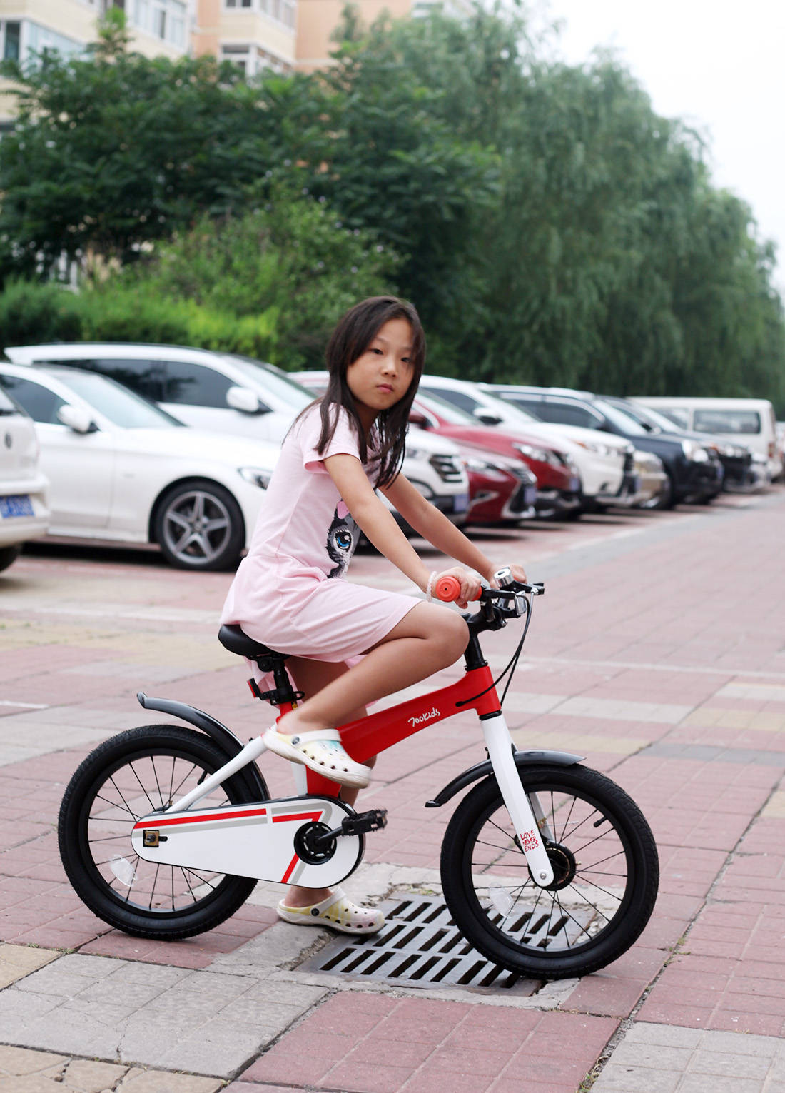 柒小佰自行车测评,六岁初学者自行车