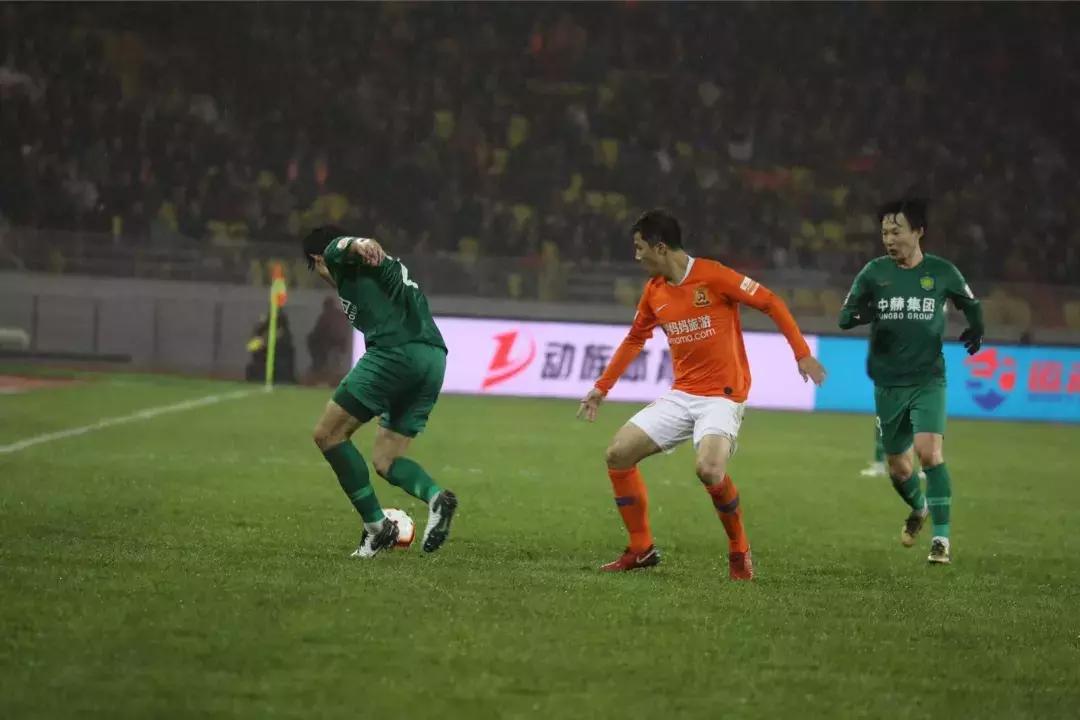 中超首秀高清视频,中超首秀梅开2度