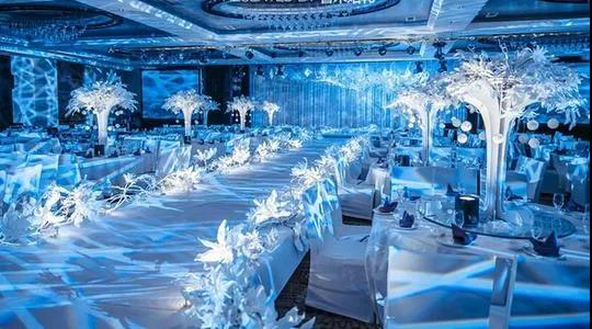 婚礼对于女人的意义,教堂婚礼的寓意和意义