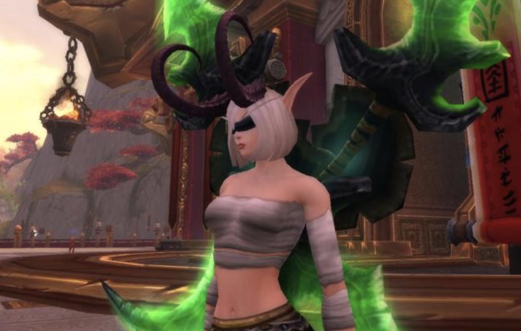 魔兽板甲胸甲好看的幻化,魔兽世界3.3.5怎么幻化透明胸甲