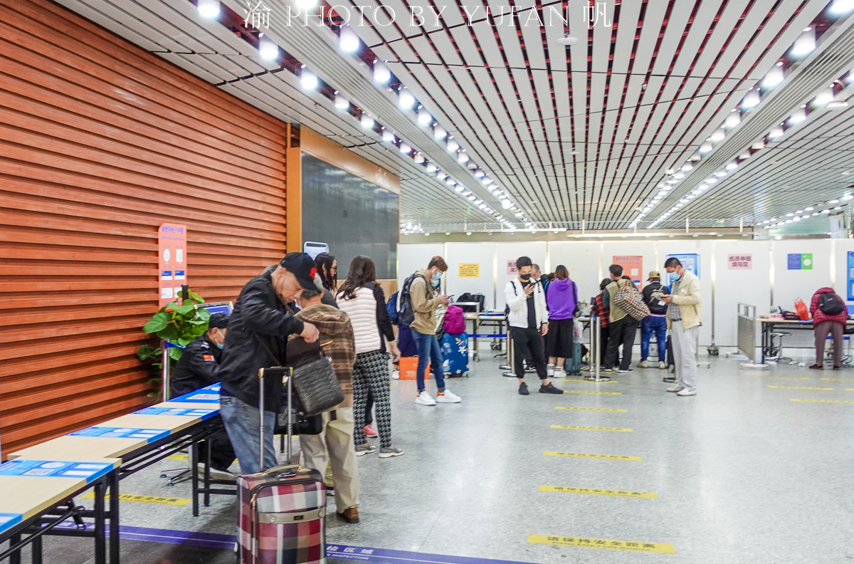 现在拱北口岸去澳门需要什么手续,香港非永久居民去澳门要什么手续