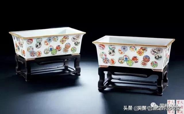 2022瓷器拍卖前十,各朝代瓷器市场估价