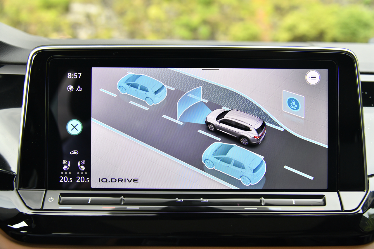 试驾|全新途昂家族内饰终于改变,给躺平青年打个样儿