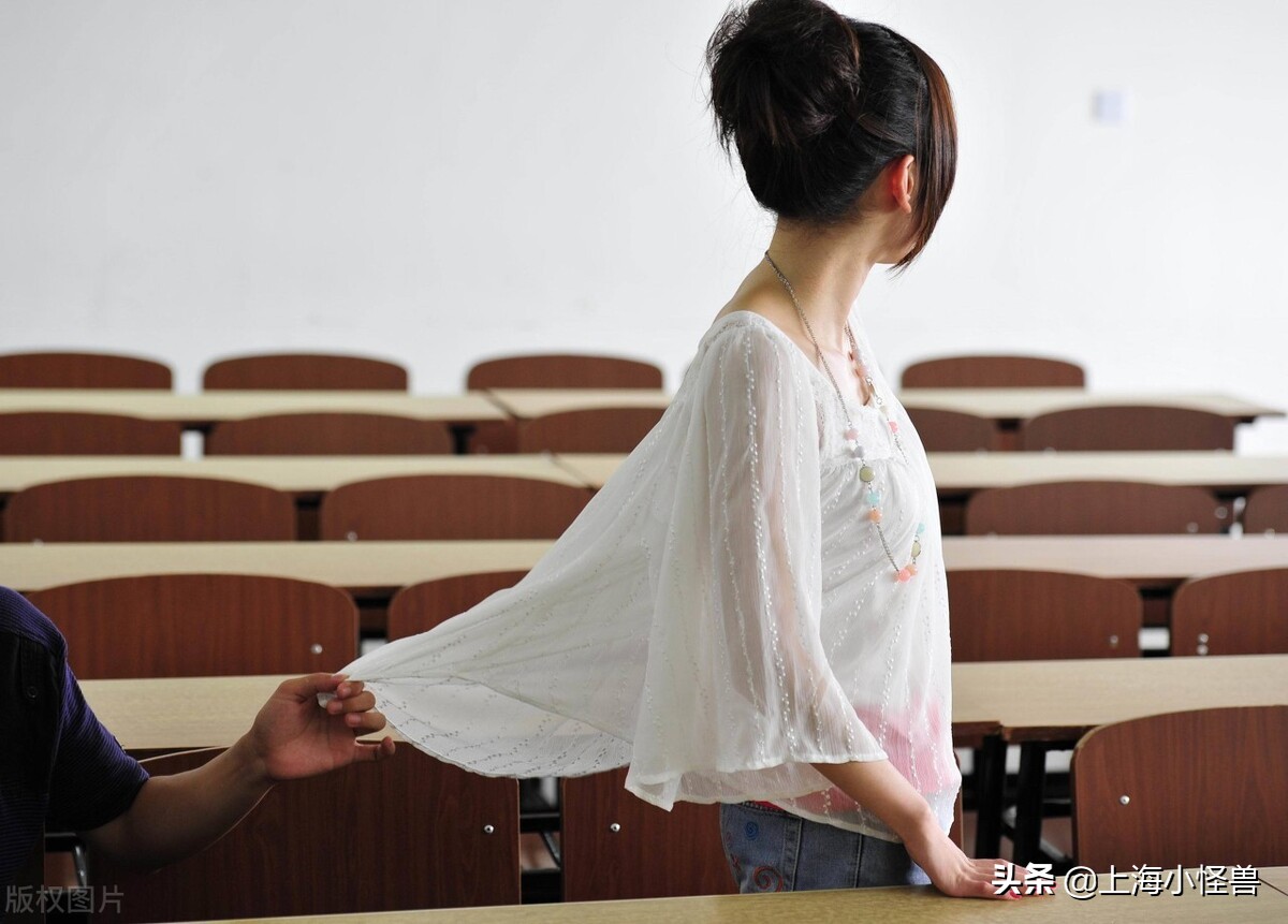 一个自私的女人的表现,自私女人的最终下场孤独终老