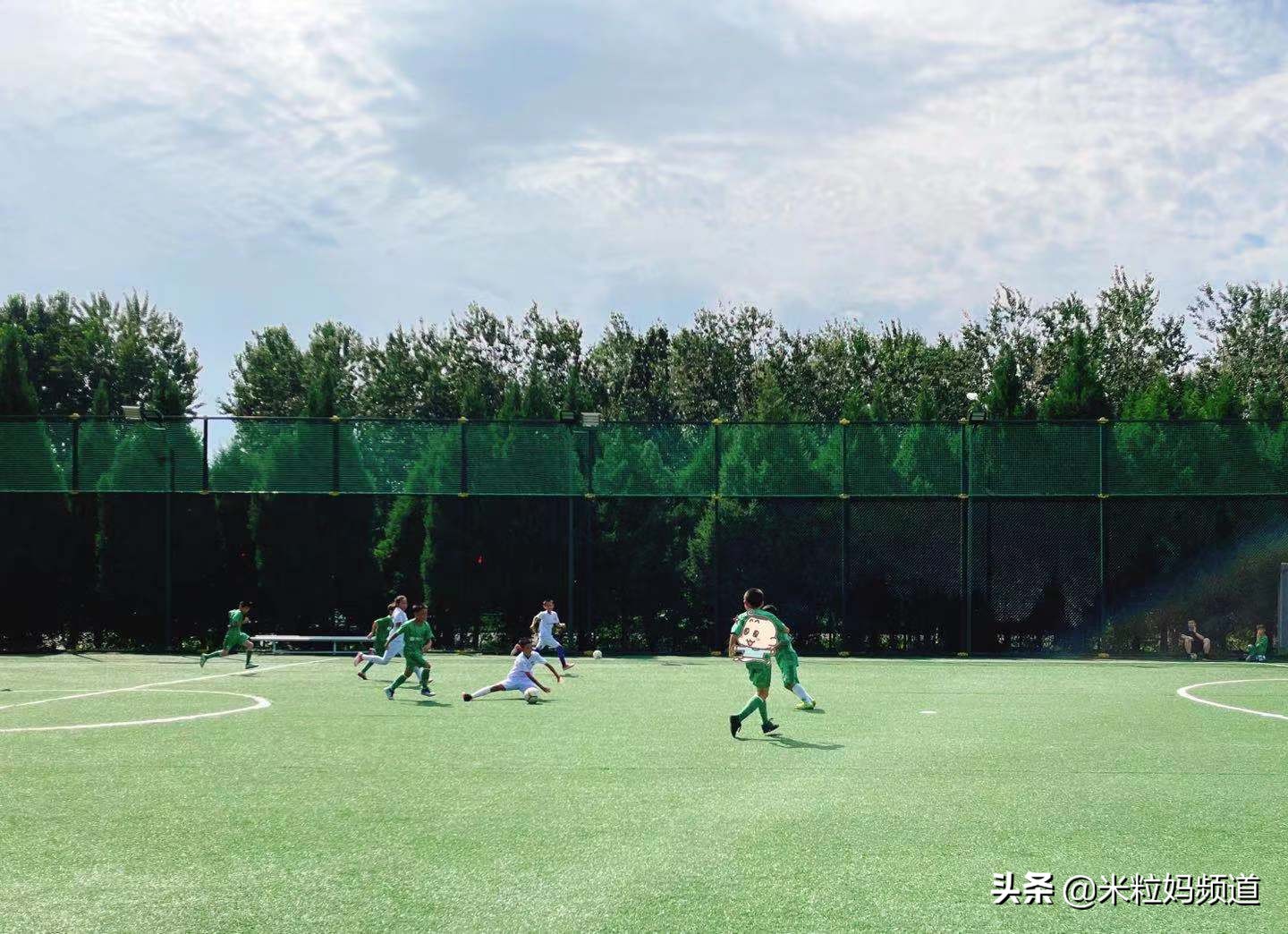 终于，我儿子能去打酱油了