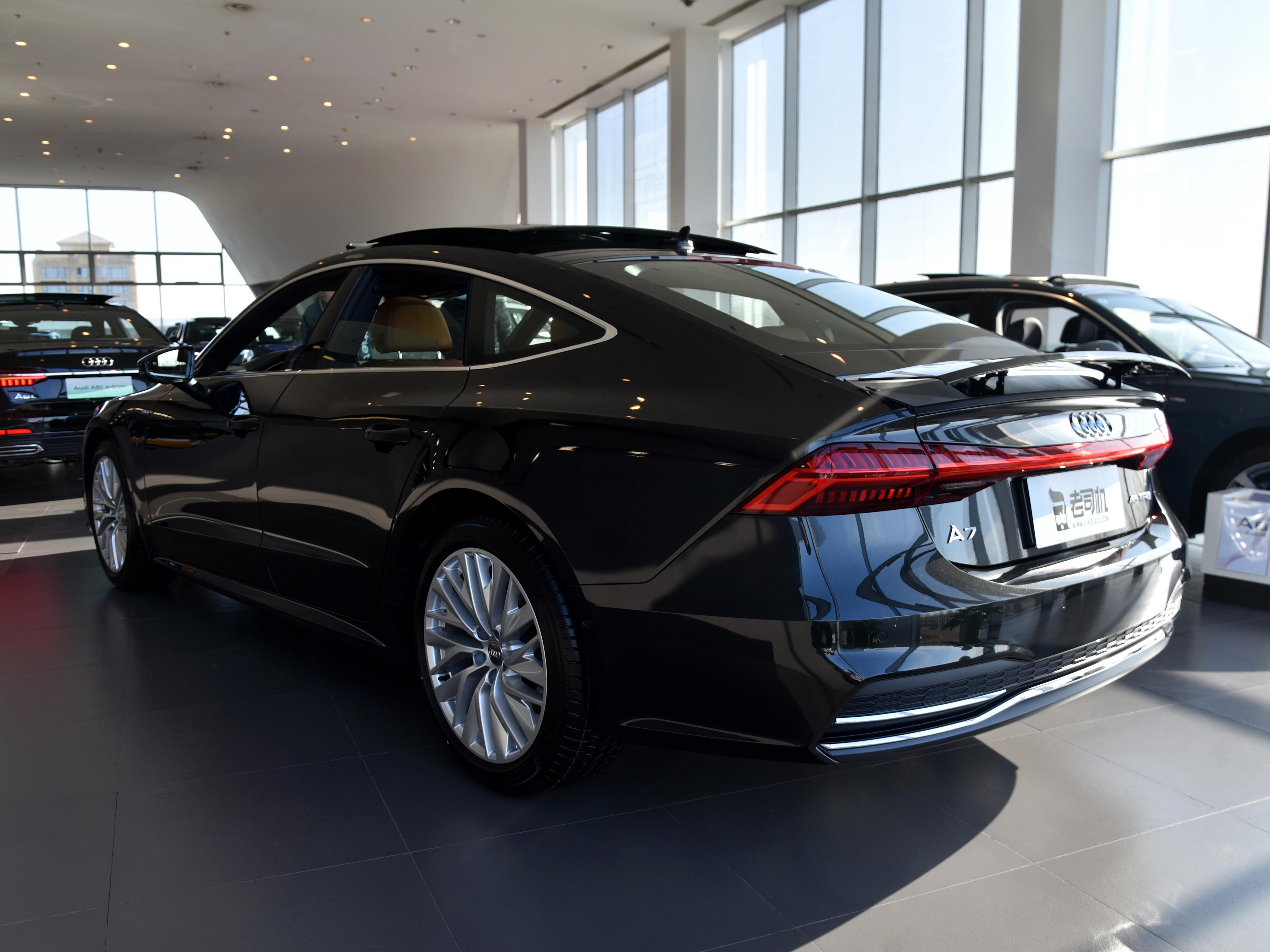 前后五连杆悬架的车有什么优势,全新奥迪a755tfsi