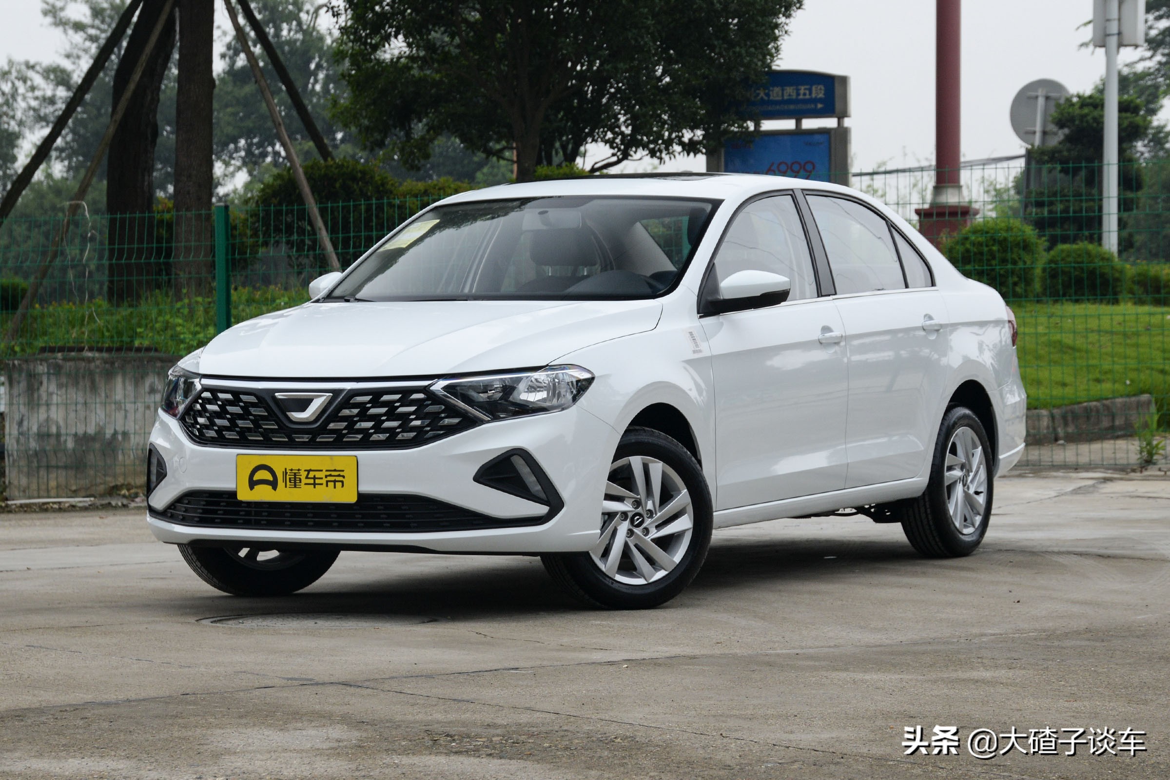 20万公里1.6自吸手动捷达值得买吗,花6万买个a6