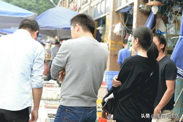 国内有名的海鲜市场,并不是北京新发地,而是广东黄沙水产市场