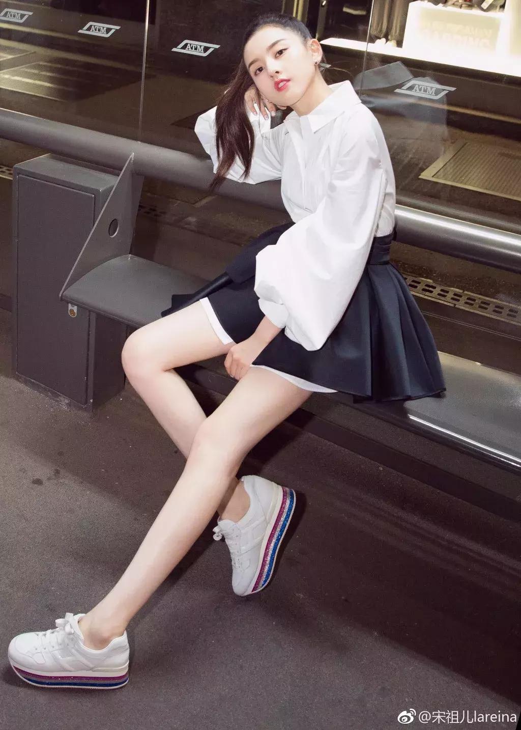 特别显高显腿长的拍照技巧,显腿长的拍照方法背影