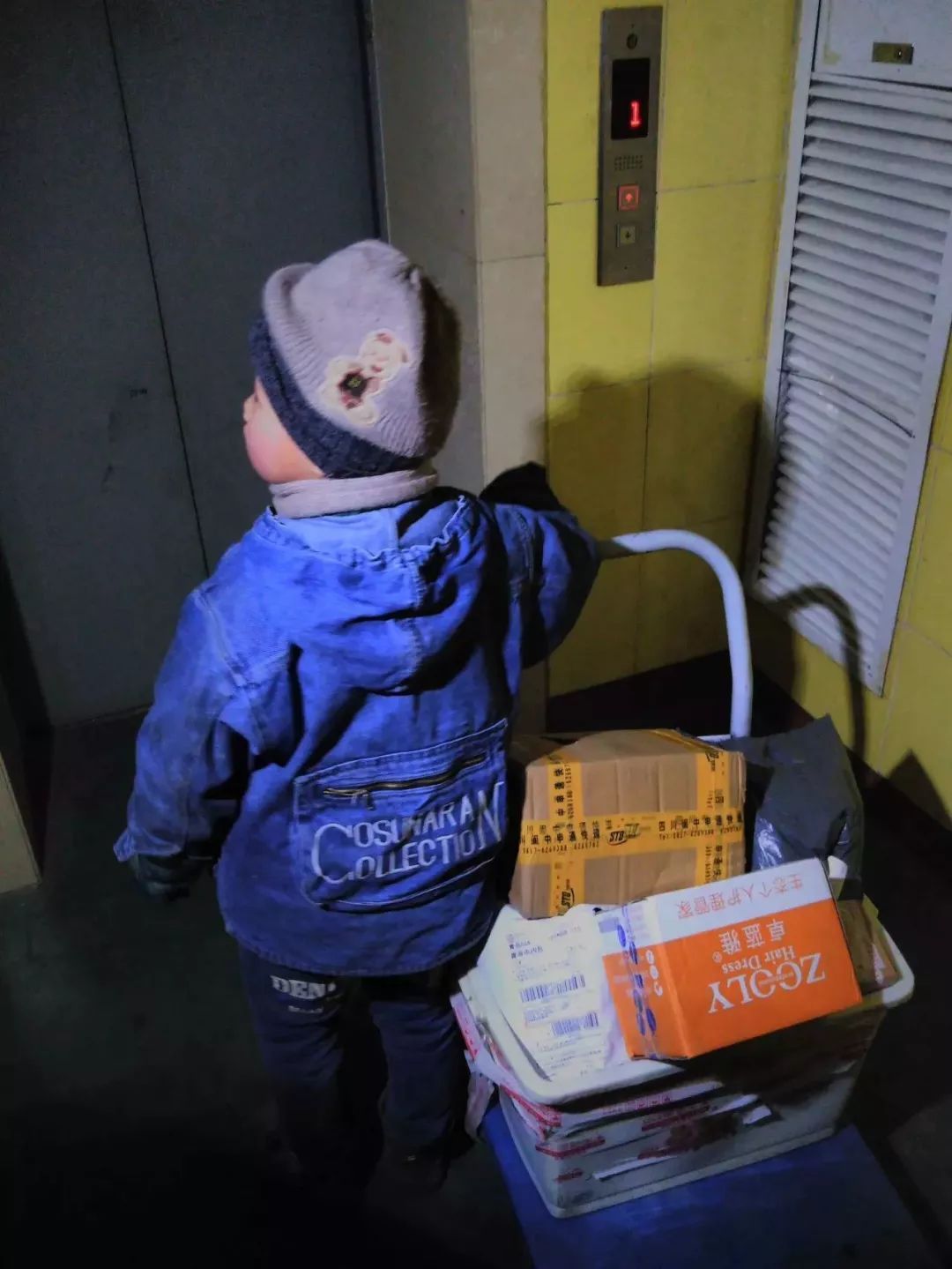 11岁少女死而复活,11岁小女孩自杀事件