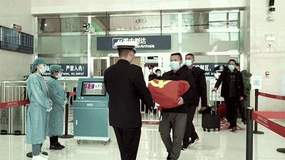 时隔26年再炸热搜，这次全网破防：太揪心