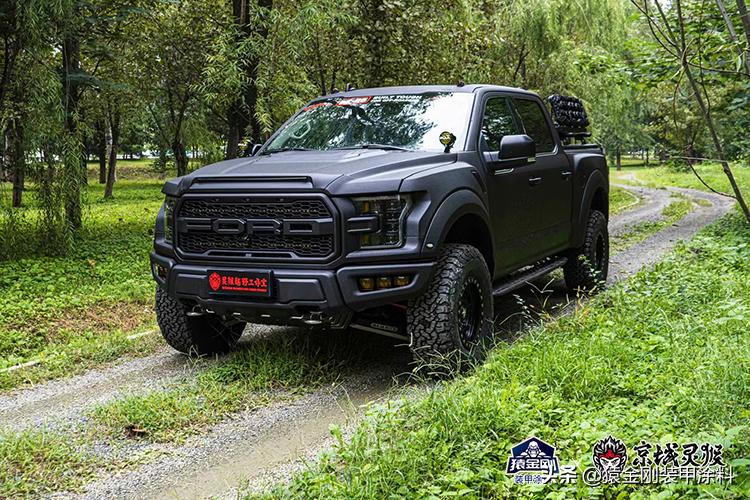 西藏汽车隐形车衣的缺点,北极光亮黑隐形车衣缺点