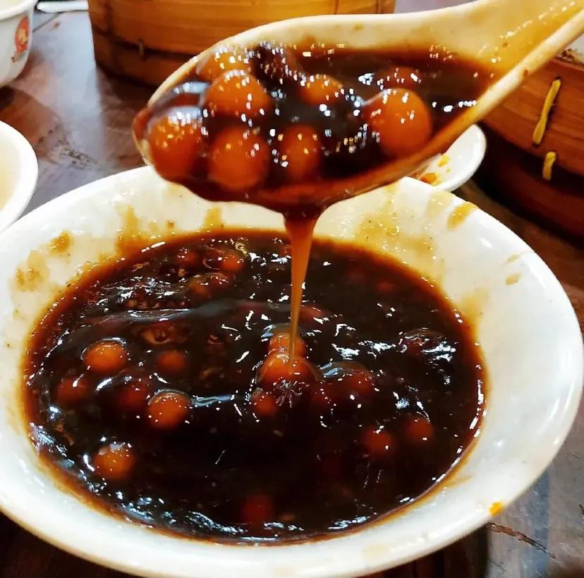 国内专坑游客的8条美食街,国内专坑游客的10条美食街