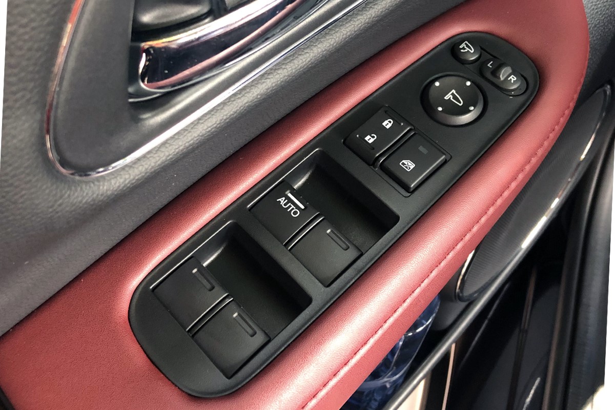 本田缤智羽翼大灯泡怎么更换,广汽本田缤智1.5t发动机型号