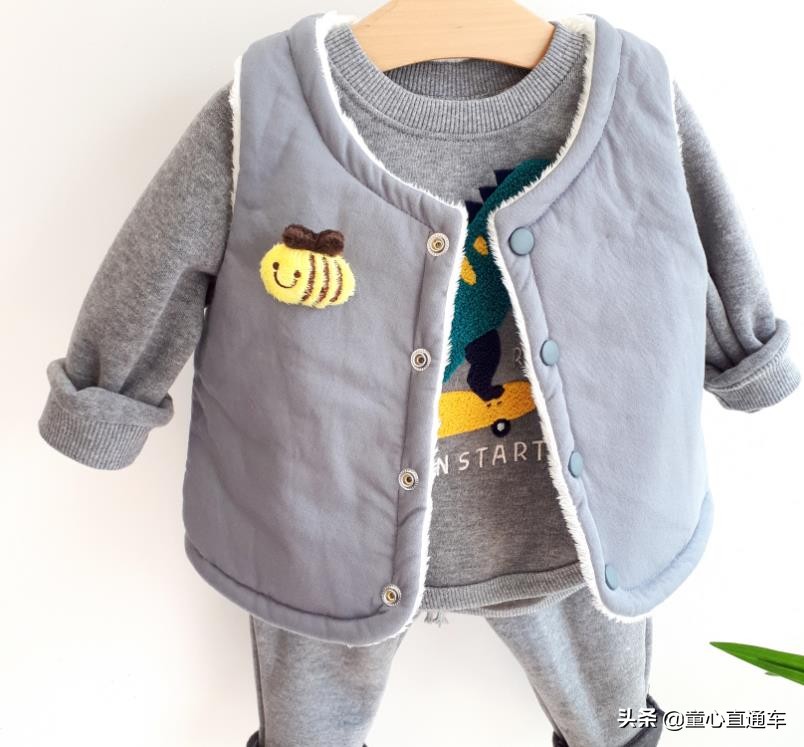 韩国新款童装2022,2023新款洋气韩国童装套装