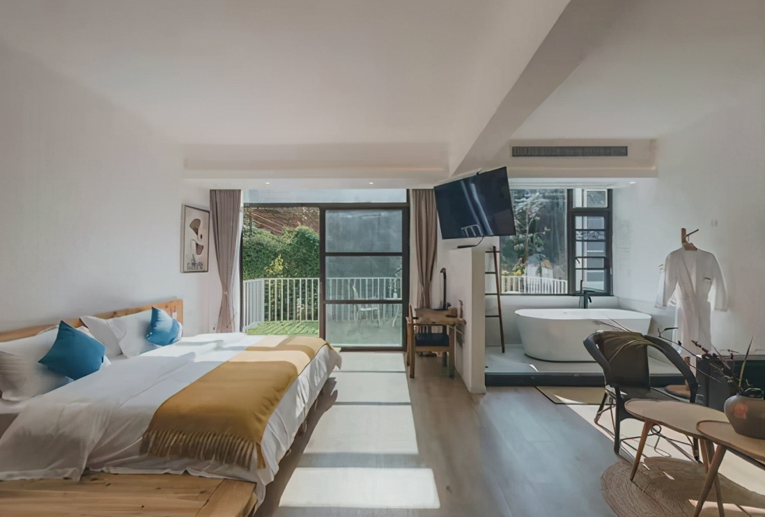 韶关丹霞山下绝美民宿,丹霞山邂逅阳光江畔度假民宿