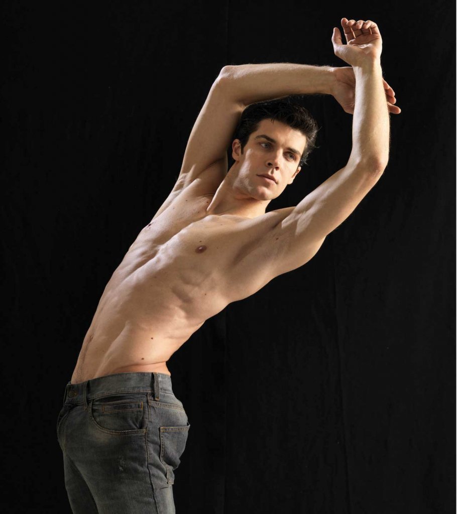 他因为跳芭蕾被霸凌自杀，男生跳芭蕾有什么错？