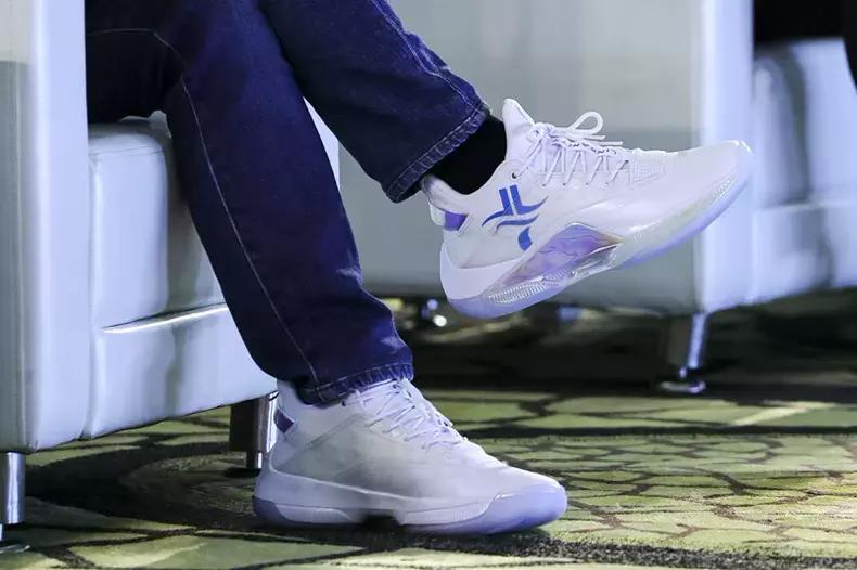 林书豪签约特步合同,林书豪和特步签了多久