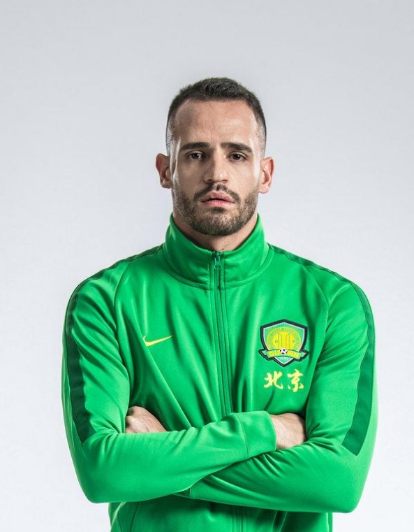 武磊看卡塔尔世界杯,看武磊进巴萨球门