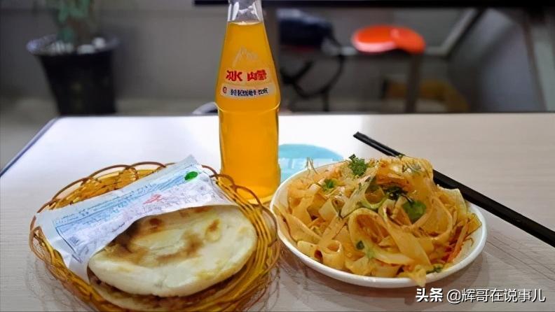 开家凉皮店真实收入,凉皮店一个月10万营业额成本多少