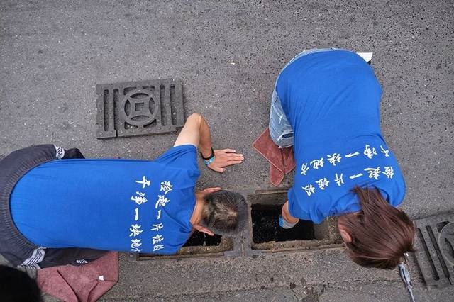 可敬！日本“扫除道”创始人,坚持清扫厕所55年,年收入1400亿日元