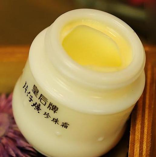 脖子三道颈纹的民间说法,脖子上有三道纹的命运